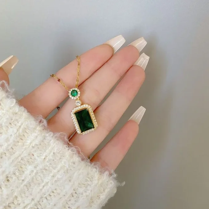 18k Gold Plated Green Pendant Necklace