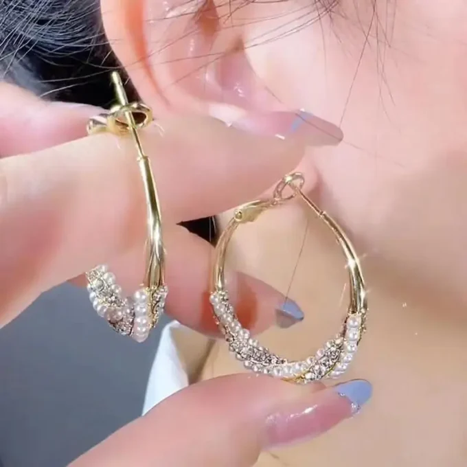 Pearls Trendy Earrings